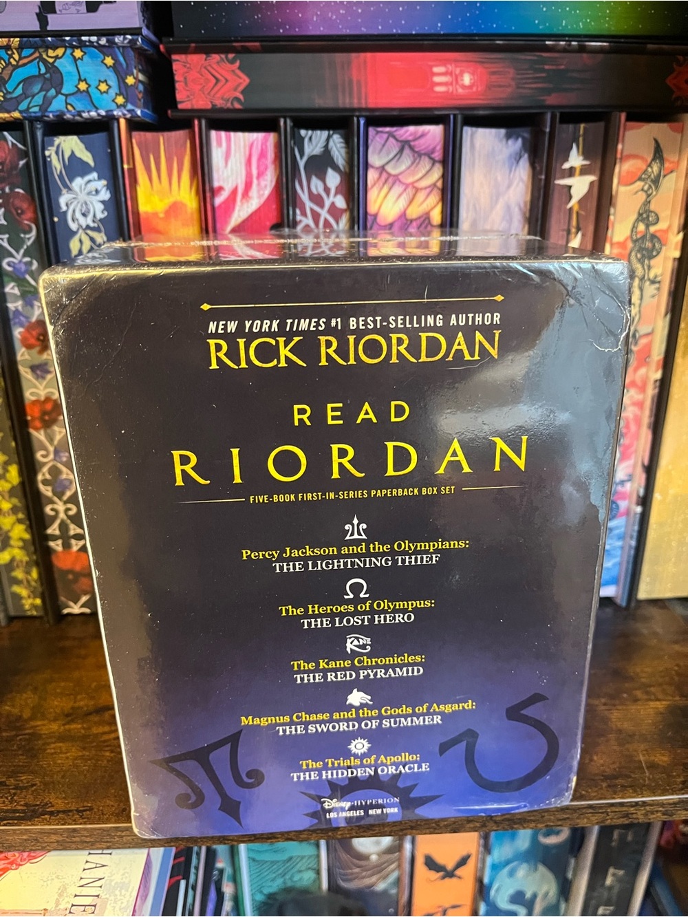 Rick Riordan Read Riordan Box Set (5 Books) - Picture 4 of 4